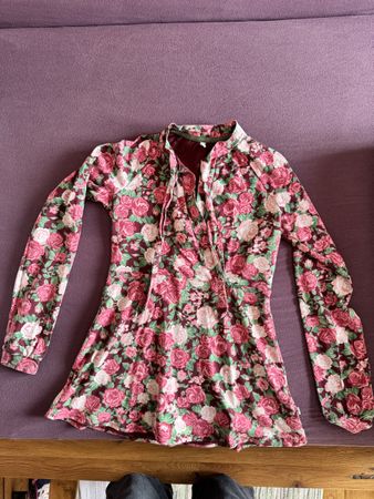 🌹 Romantische Rosenbluse im Vintage-Look – Gr. S 🌹