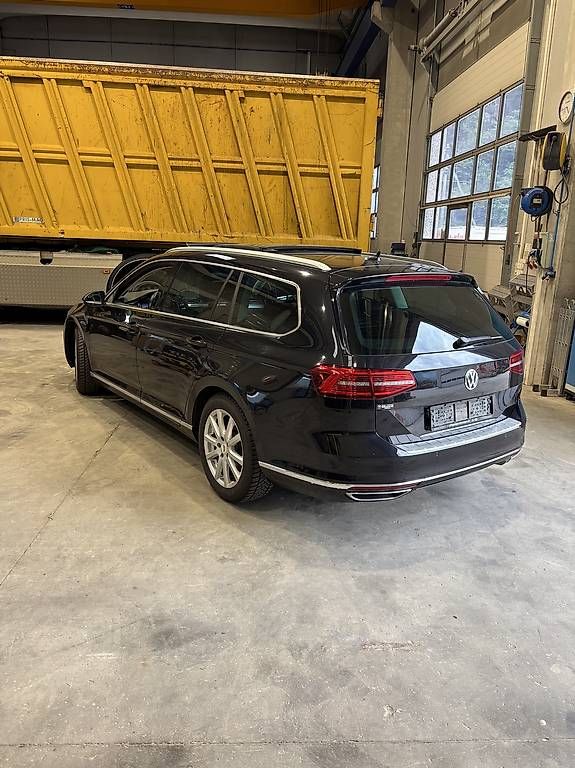 Automobili: Vw Passat 2.0BMT4M – Usato da Osogna venduto da elo_c2ct 2