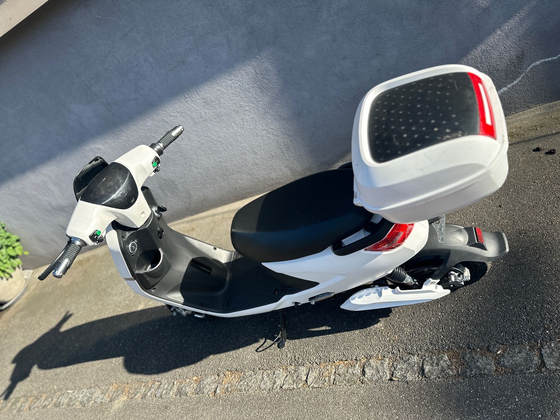 Vespino Scooter: Zilla poco Electric Scooter Ab. 1 Franken – Usato da Aarau venduto da bikestones 6