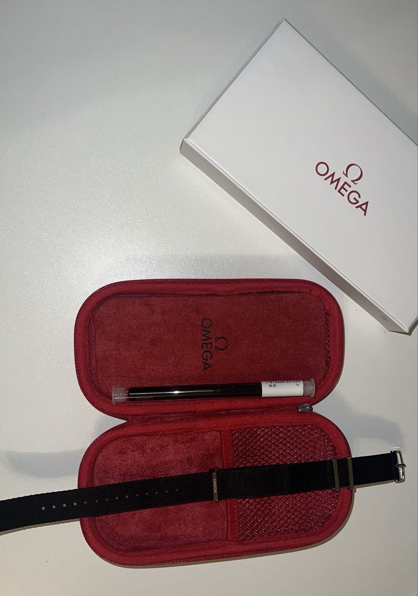 Omega Orologi: Omega Constellation Globemaster – 39 mm – Full Set – Usato da Frauenfeld venduto da wiseoldman 4