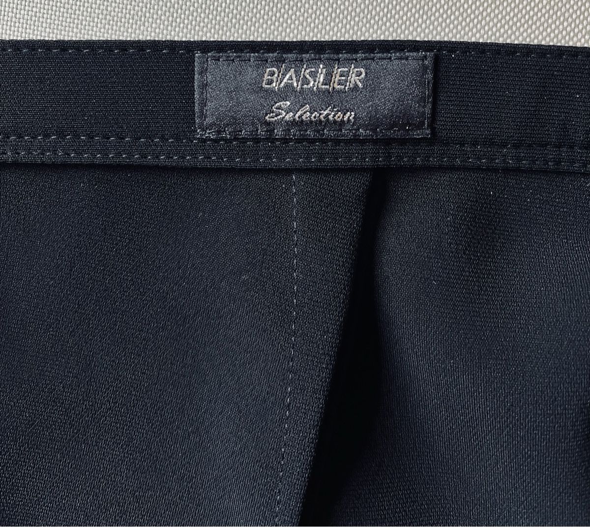 Basler Pantaloni: Hose BASLER Sélection – Usato da Bözberg venduto da JRose19 1