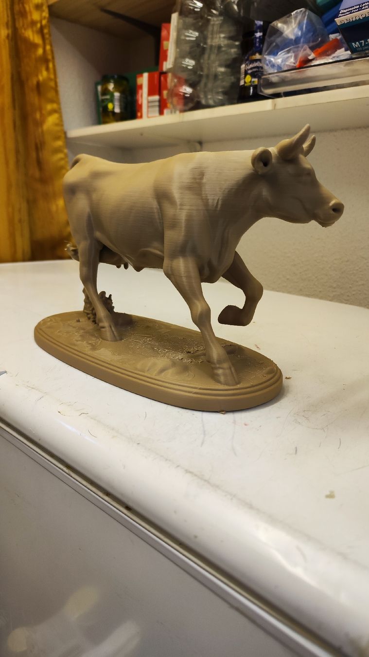 Statuette: Kuh ca 21cm x 36cm in Holzoptik – Usato da Zürich venduto da turbopuz 4