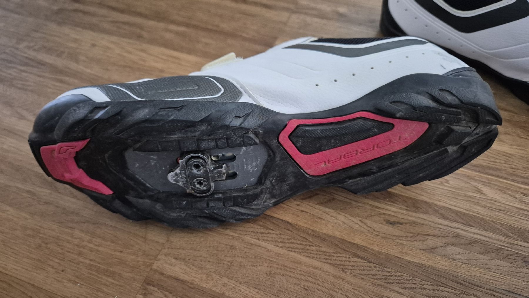 Chaussures hommes: Shimano mtb Schuhe, gr. 44 – D'occasion à Regensdorf par fjuzl 4