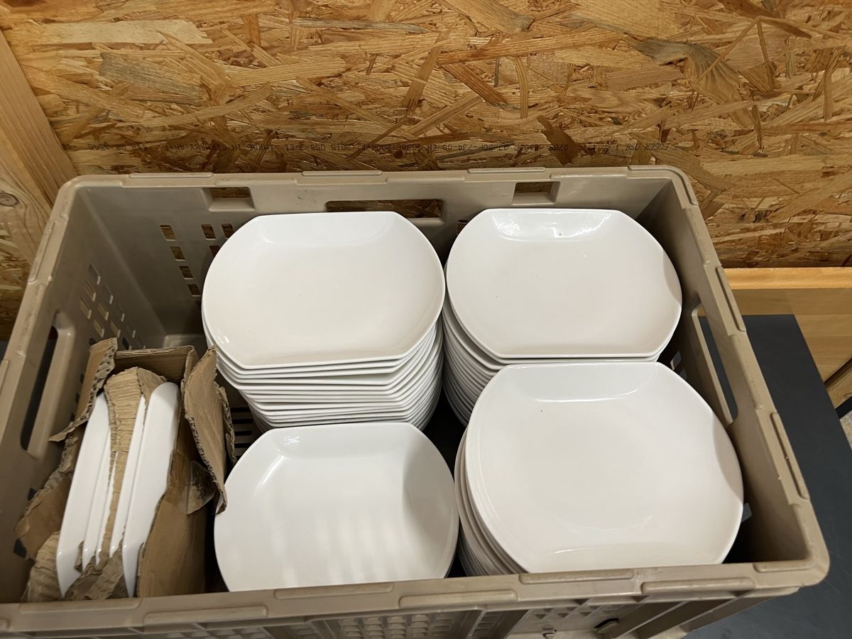 Assiettes: 70 witzige Teller  – D'occasion à Dittingen par Cervolino77 1