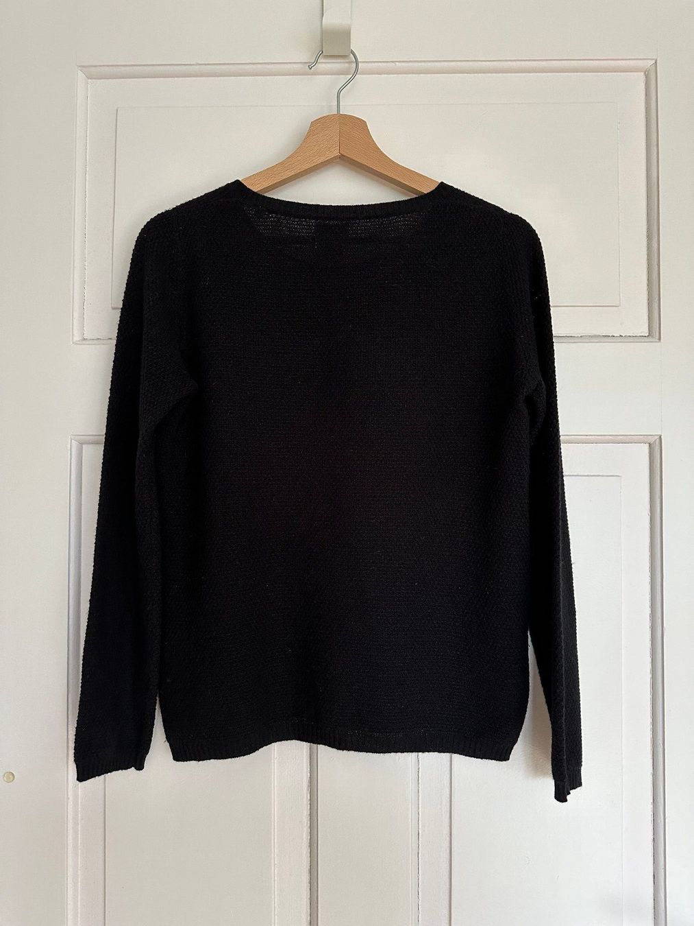 Pulls & Sweat-shirts: Schwarzer Seide-Cashmir-Pullover Gr. S – D'occasion à Zürich par MakasoZH 1