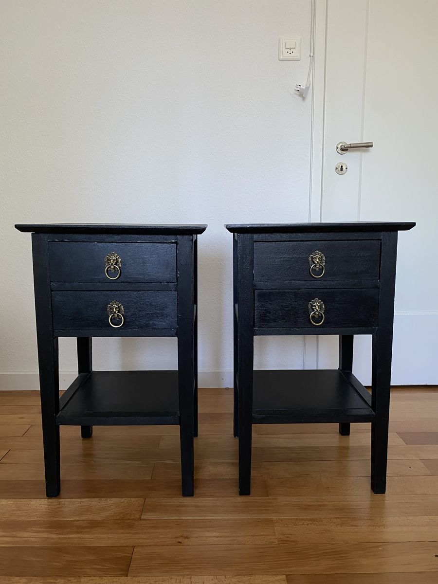 Tables de nuit: 2 schwarze Nachttische – D'occasion à Winterthur par JasonHa