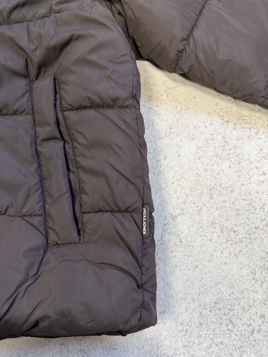 Giacche: Herrenjacke jack&jones – Usato da visp venduto da Kmemo1 1