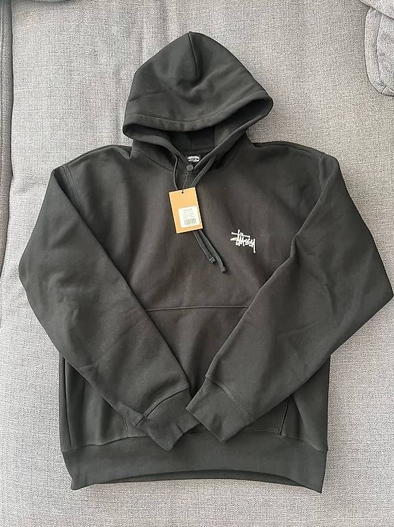 Maglioni & Felpe: Stüssy Hoodie Basic Schwarz L NEU – Usato da Lufingen venduto da luc_g6rv