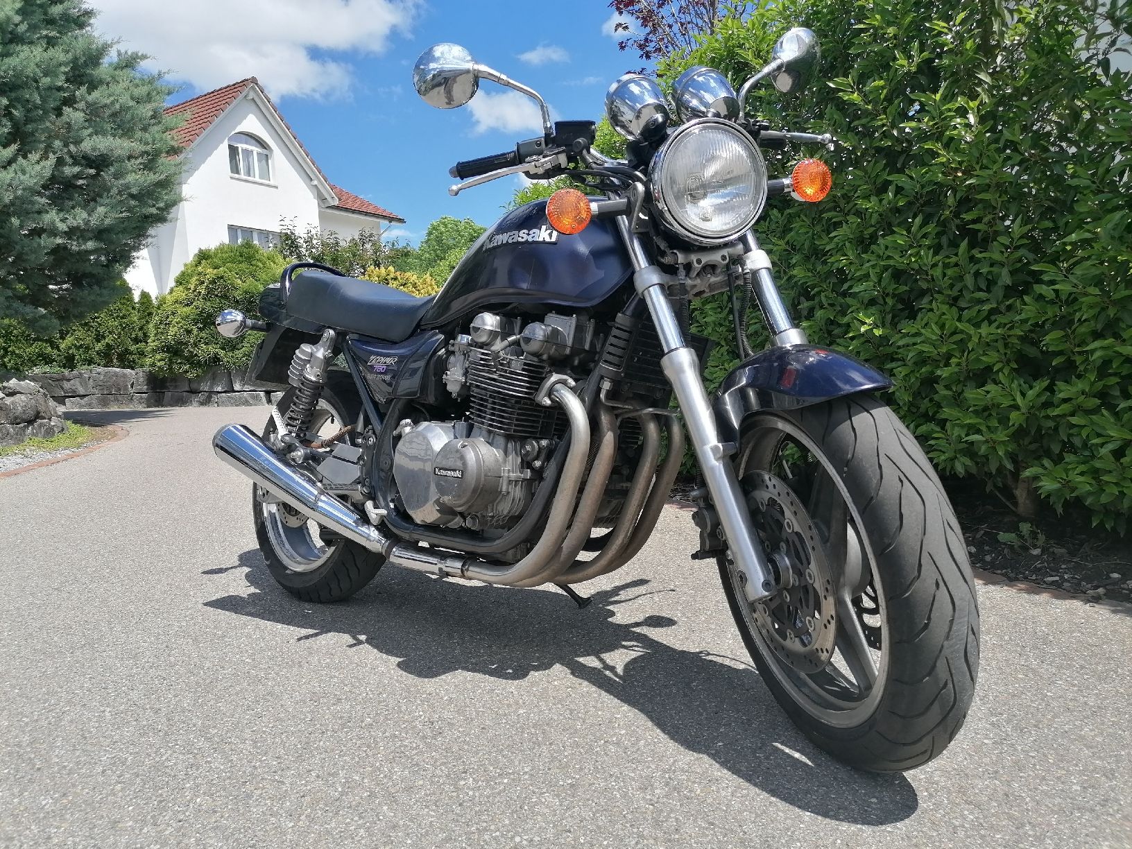 Kawasaki Strada: Kawasaki Zephyr 750 – Usato da Hinwil venduto da ske_72zb