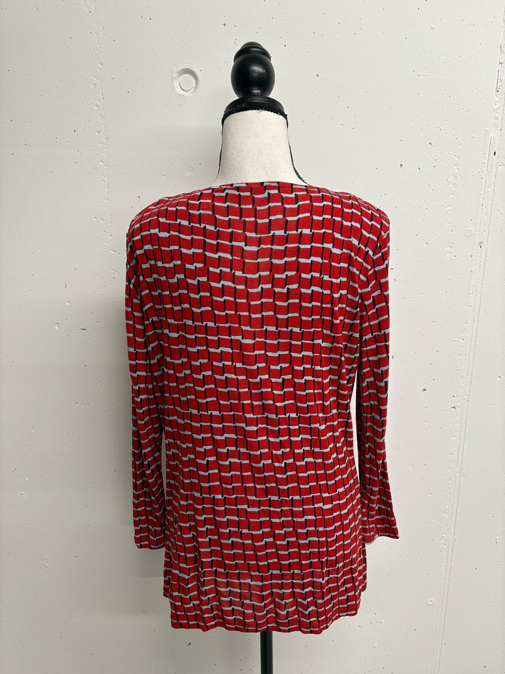 Max Mara Camicette: Weekend Max Mara Rote Bluse Muster Gr. 38 Wasserfallkragen – Usato da Regensdorf venduto da secondchancefashion 3