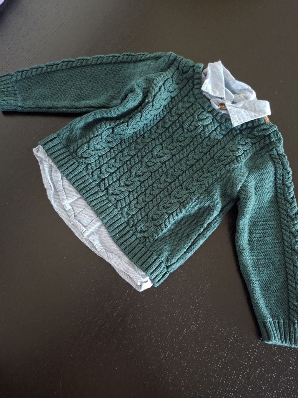 Chemises, T-shirts & Polos: Kinder Pullover mit Hemd Grösse 86 neuwertig – D'occasion à Winterthur par Ausmisten2026