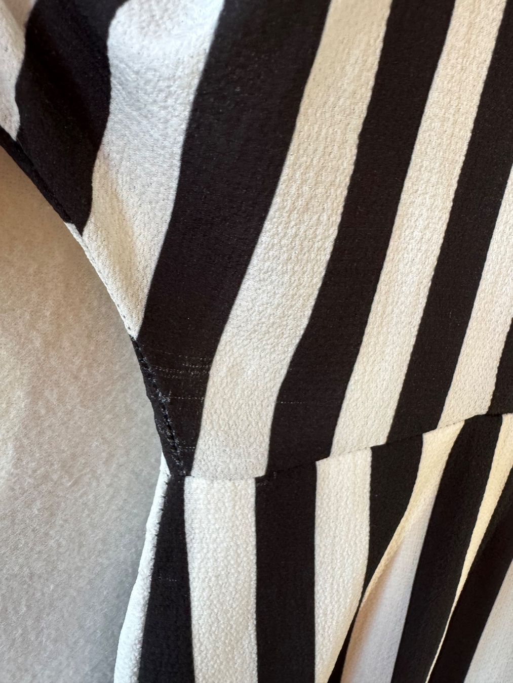 Tute: Kurzer Overall Gr. XL – Usato da Grosswangen venduto da second_hand_dress 5