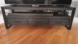 Schwarzes Sideboard