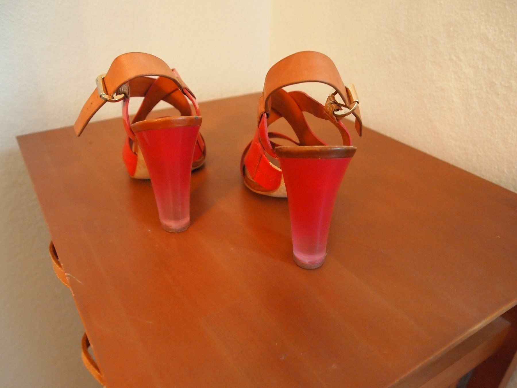 Guess Scarpe da donna: Guess Echtleder Sandalen – Usato da Volketswil venduto da ald_2x9b 2