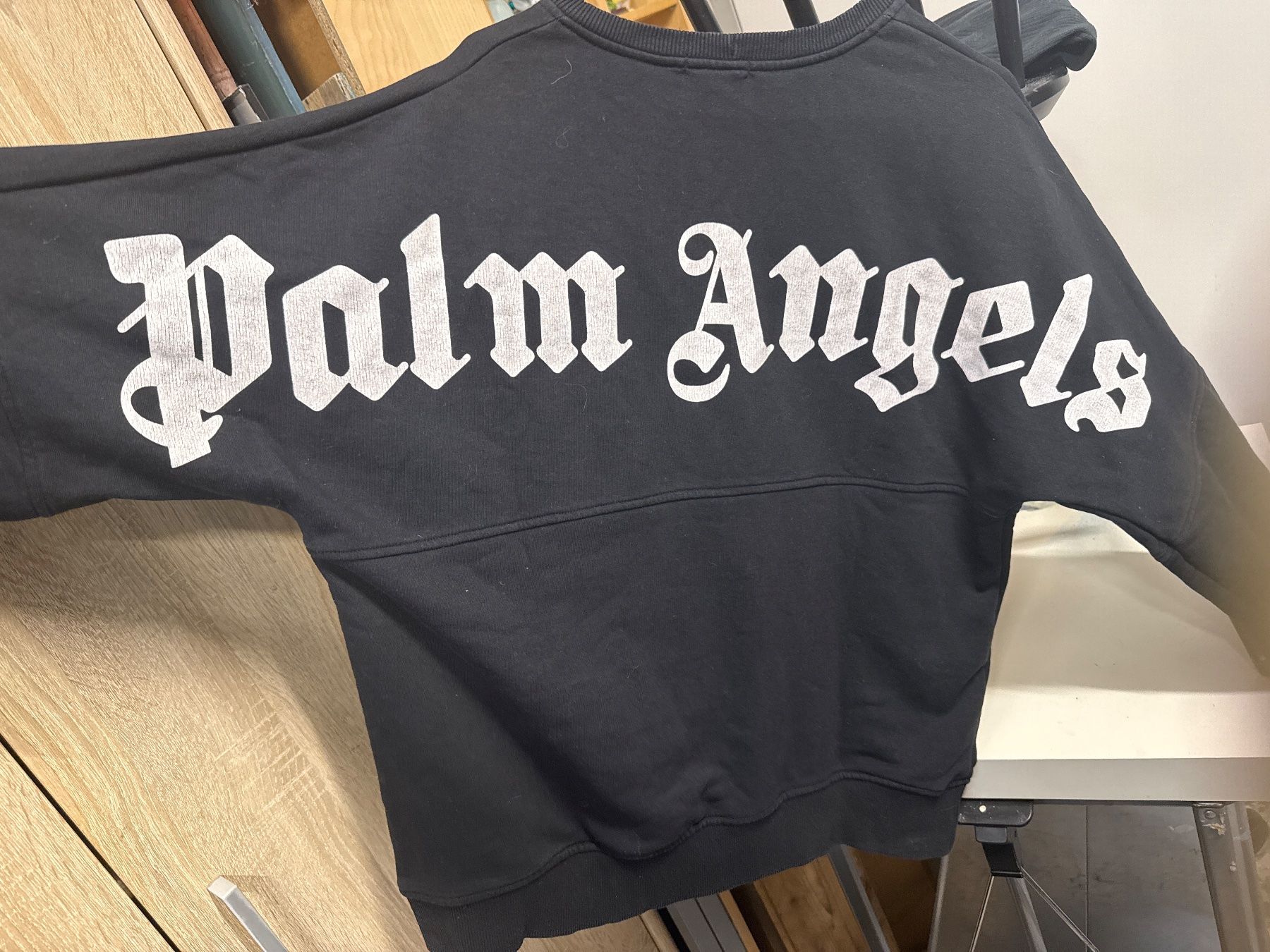 Palm Angels Maglioni & Felpe: PALM ANGELS Pulli L – Usato da Amriswil venduto da used2use 2