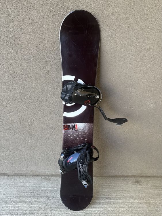 Snowboard Nitro Team Gullwing avec fixations 1