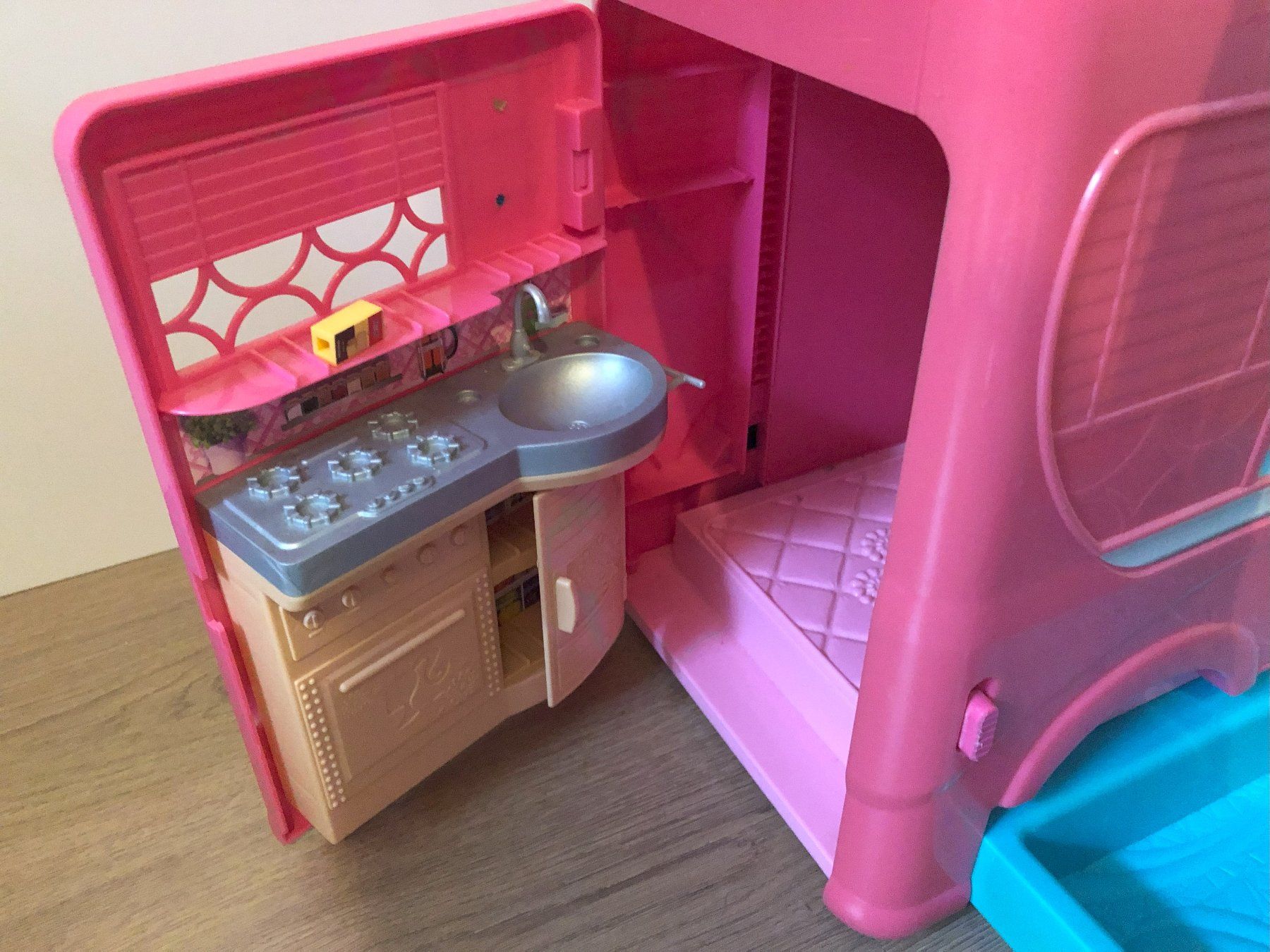 Bambole: Barbie camping car – Nuovo (secondo la descrizione) da Estavayer-le-Lac venduto da Lor_tjg5 8