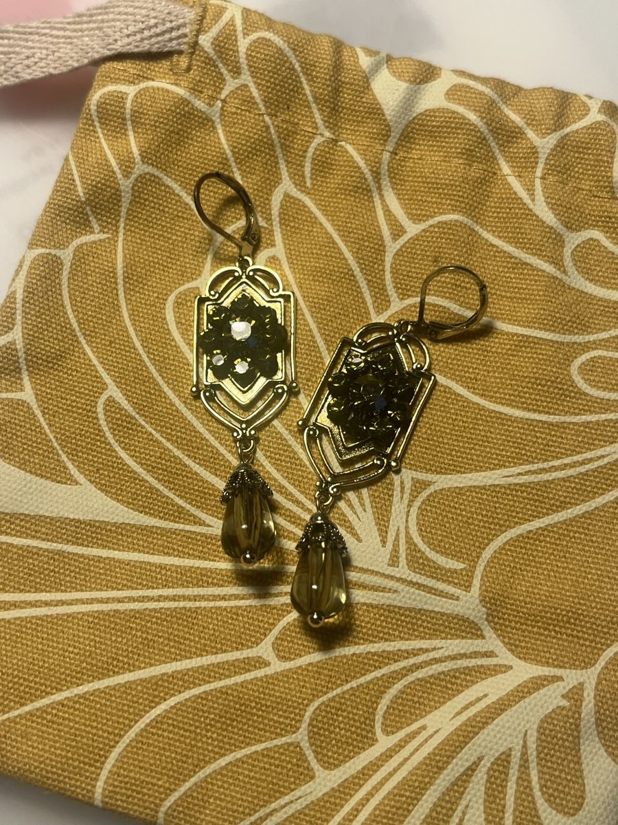 Boucles d'oreille: Pendant earrings – D'occasion à Vezia par chi_byp8 3