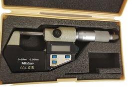 Mitutoyo 004.015 Messschieber 0-25mm, 0.001 mm