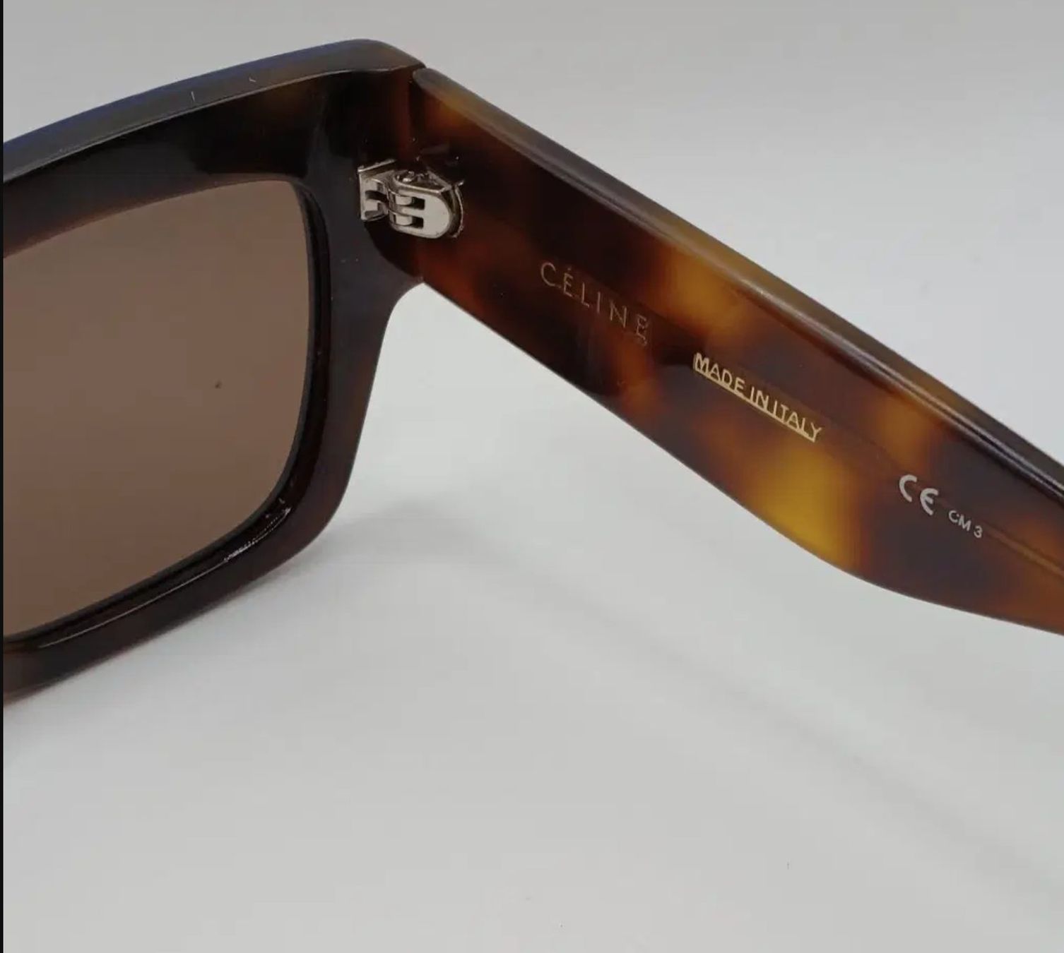 Celine Lunettes & Verres: CELINE women's sunglasses – D'occasion à Villars-sur-Ollon par VicJ 2