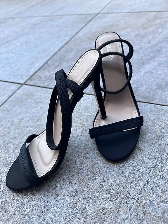 Scarpe da donna: Talons ouverts – Usato da Eysins venduto da Ang_2sfx 1