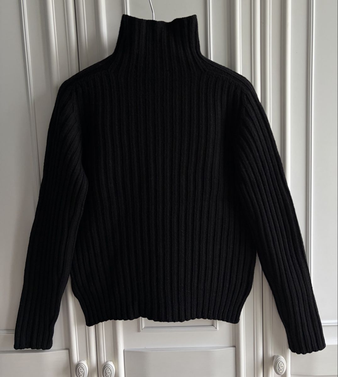 Max Mara Maglioni & Felpe: Max Mara 100% cable knit wool sweater roll-neck pullover M – Usato da Kilchberg ZH venduto da malibubeach 2
