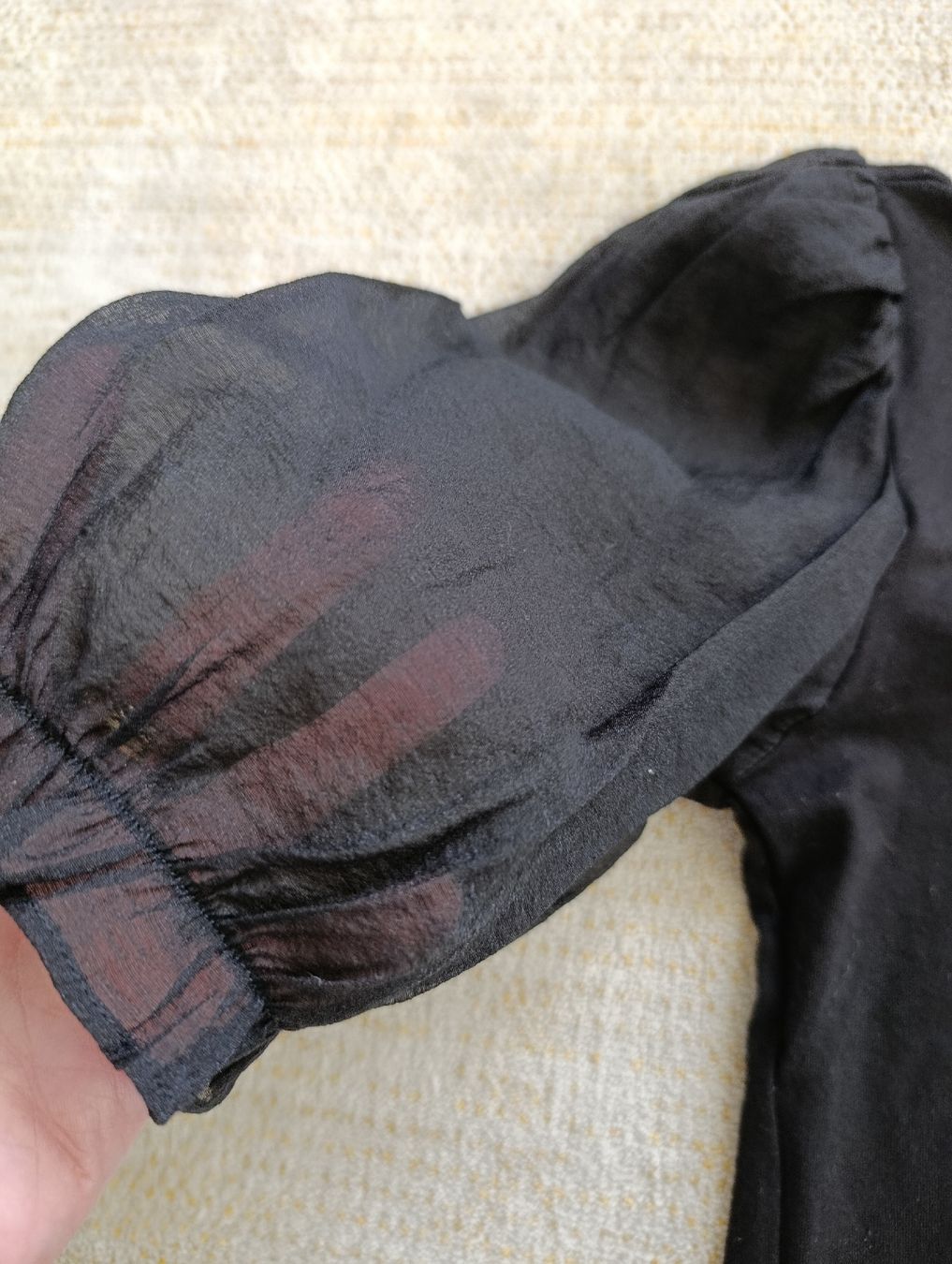 H&M T-shirt: T-SHIRT H&M NOIR XS – Usato da Sierre venduto da shirley04 3