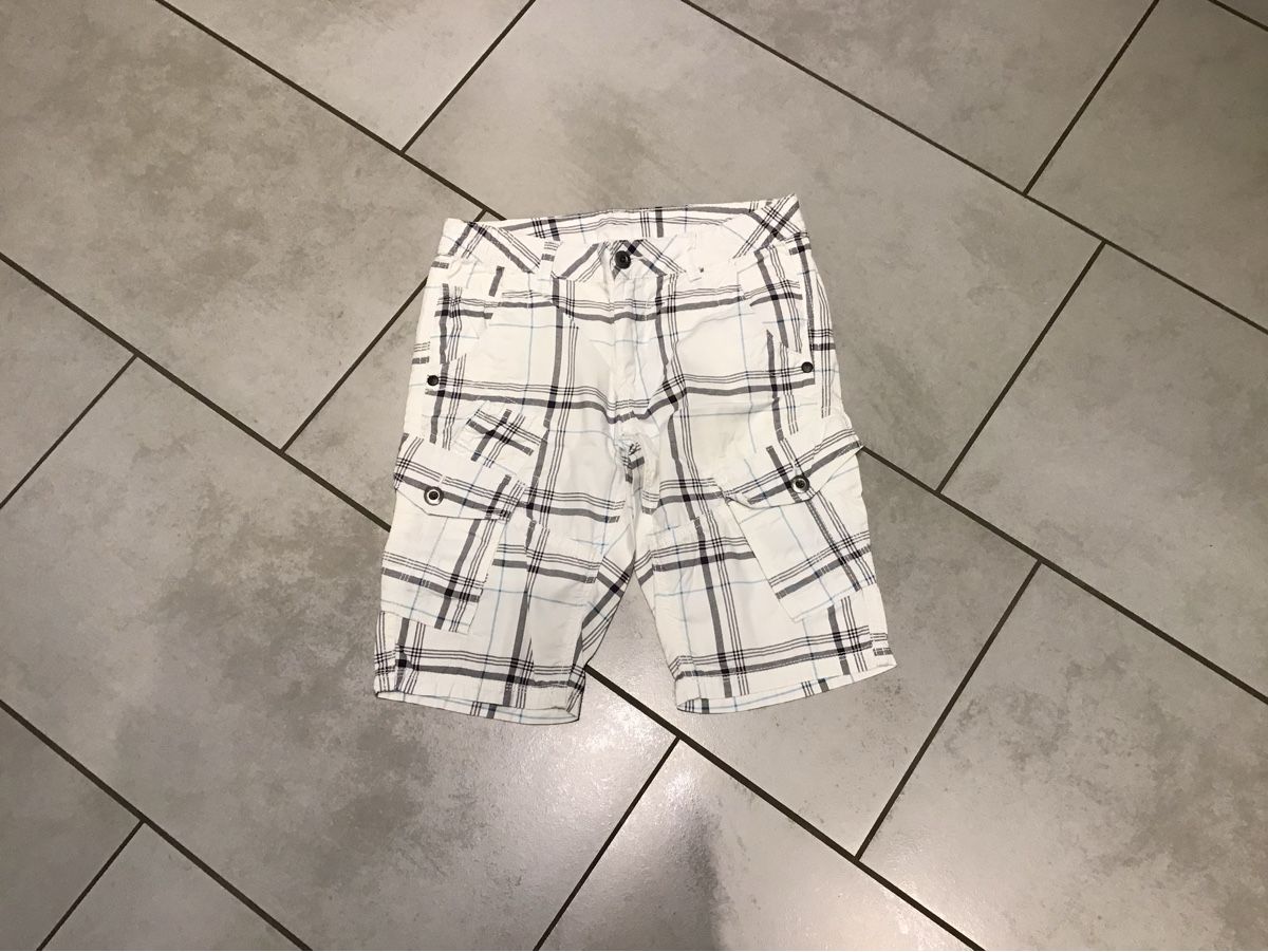 C&A Hosen: Bermudas  128 – Gebraucht aus Trimbach von gregy69s