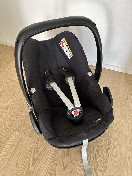 Maxi-Cosi Sièges auto: Maxi Cosi Pebble Babyschale – D'occasion à Winterthur par and_v8z7