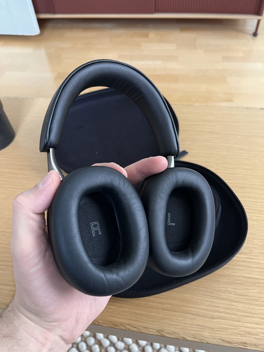 Bowers & Wilkins Cuffie: Bowers & Wilkins PX8 – Usato da Zürich venduto da Peban1 4