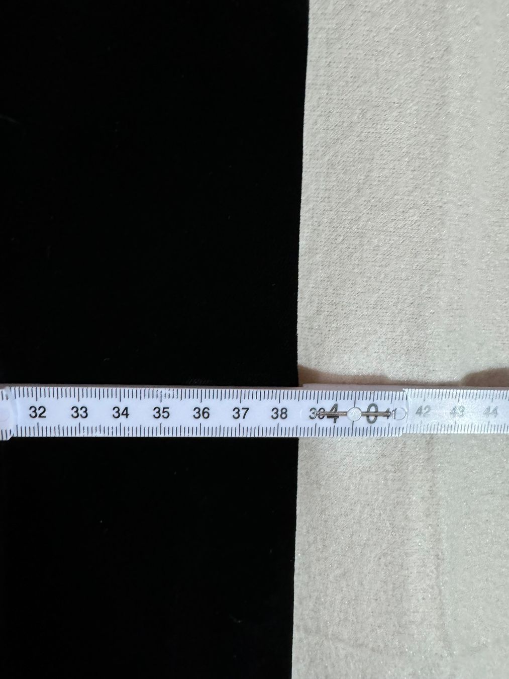 Kleider: Schwarzes Samtkleid von Algo Couture Gr. 38 – Gebraucht aus Grosswangen von second_hand_dress 3