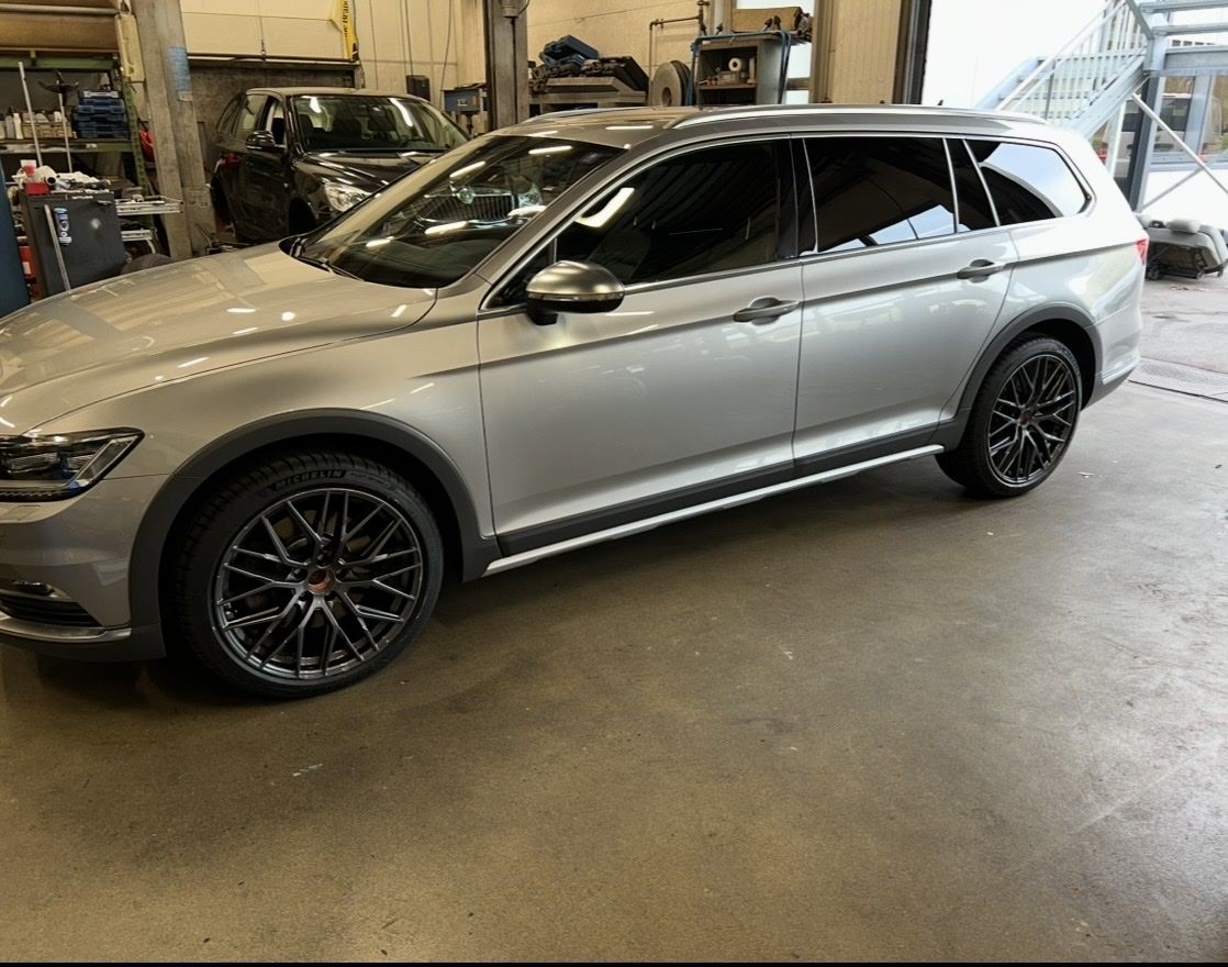 VW Automobili: Vw Passat 2.0 TDI – Usato da Reiden venduto da LU-Tower 4