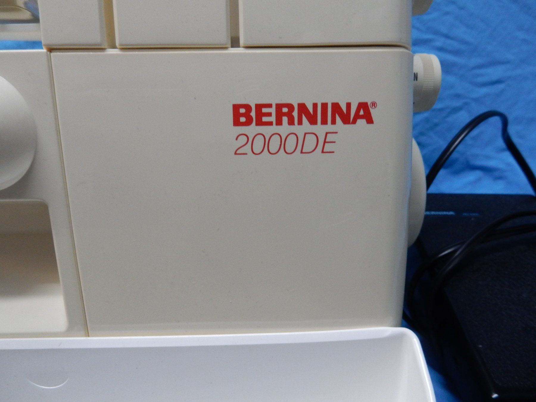 Bernina Macchine da cucire: Bernina Overlock 2000 DE – Usato da Watt venduto da Mariposa49 1