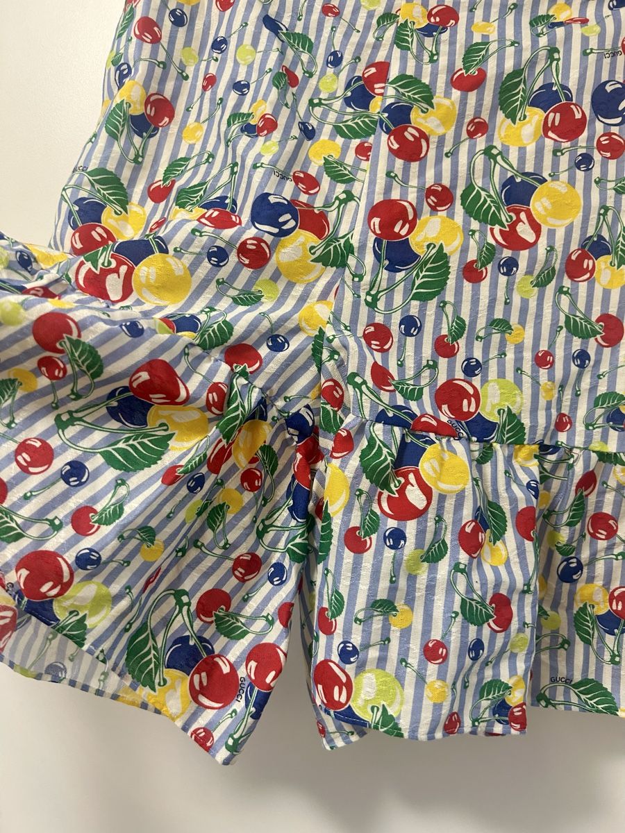 Gucci Pantaloni: Gucci Cherry Shorts in gr S – Nuovo e nell'imballaggio originale da Zürich venduto da nin_mk8s 1