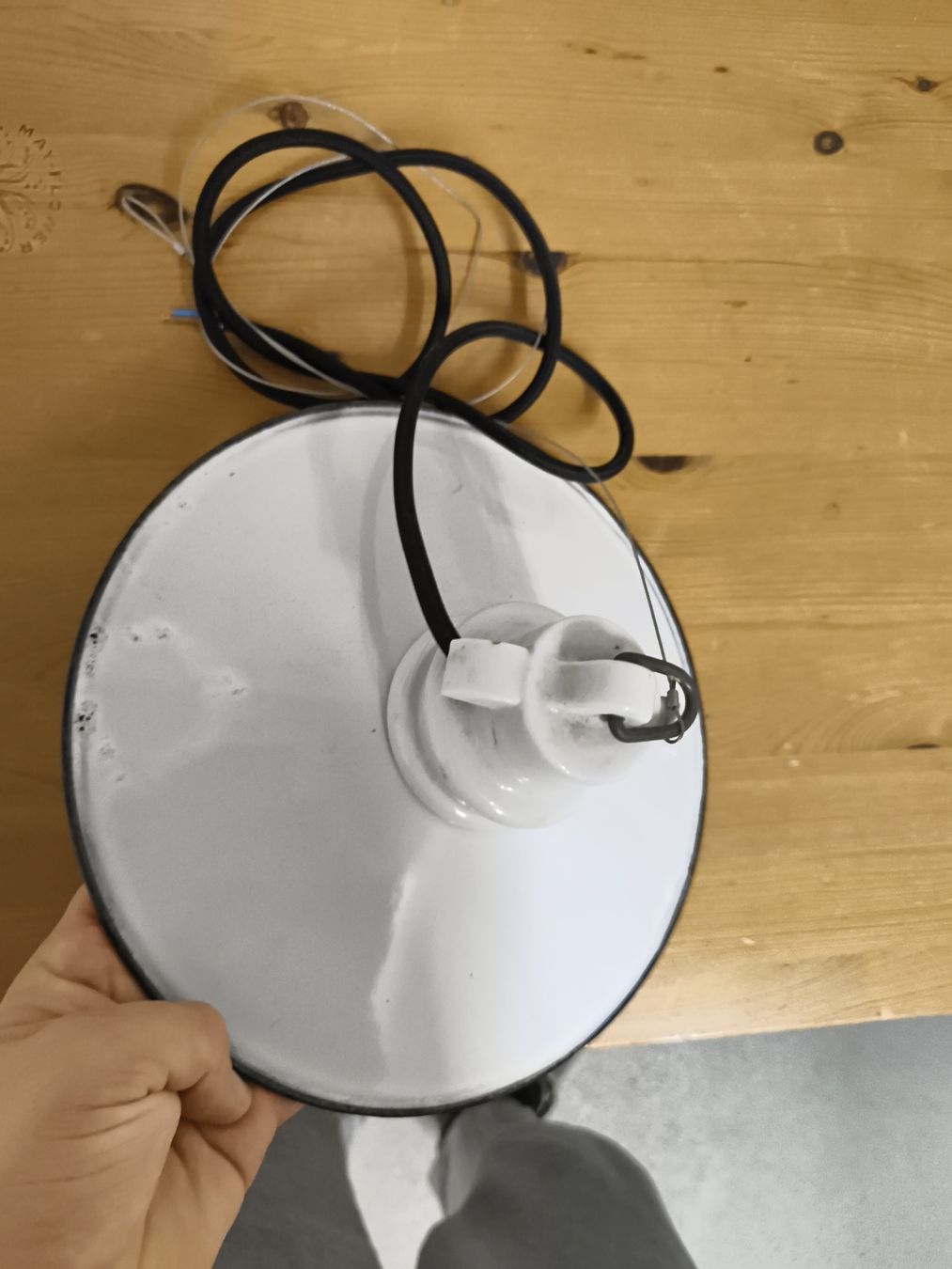 Lustres & lampes de plafonds: Neu verkabelte Stalllampe – D'occasion à Zürich par BK8000 2