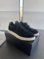 Y-3 Yohji Court Sneaker Schwarz Groesse 43 mit Box