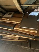 Diverse Holzplatten und Läden