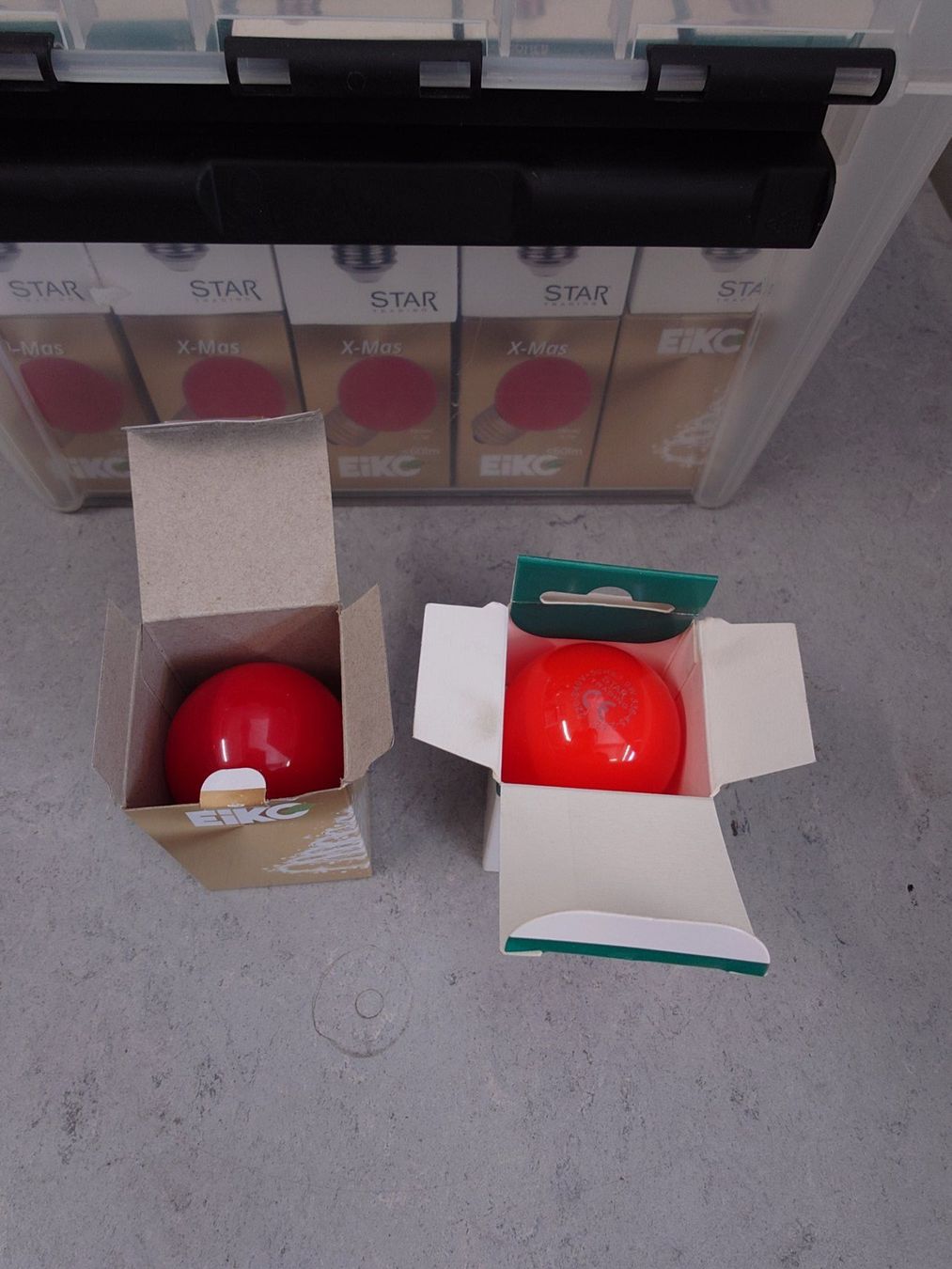 Lampade: LED Leuchtmittel E27 rot – Nuovo e nell'imballaggio originale da Thun venduto da werft_thun 2