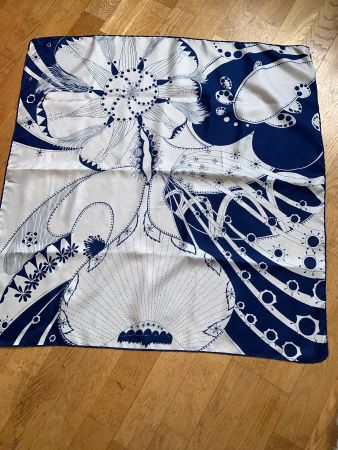 Seidentuch Ostinelli blau weiss  vintage 78 x 78 cm