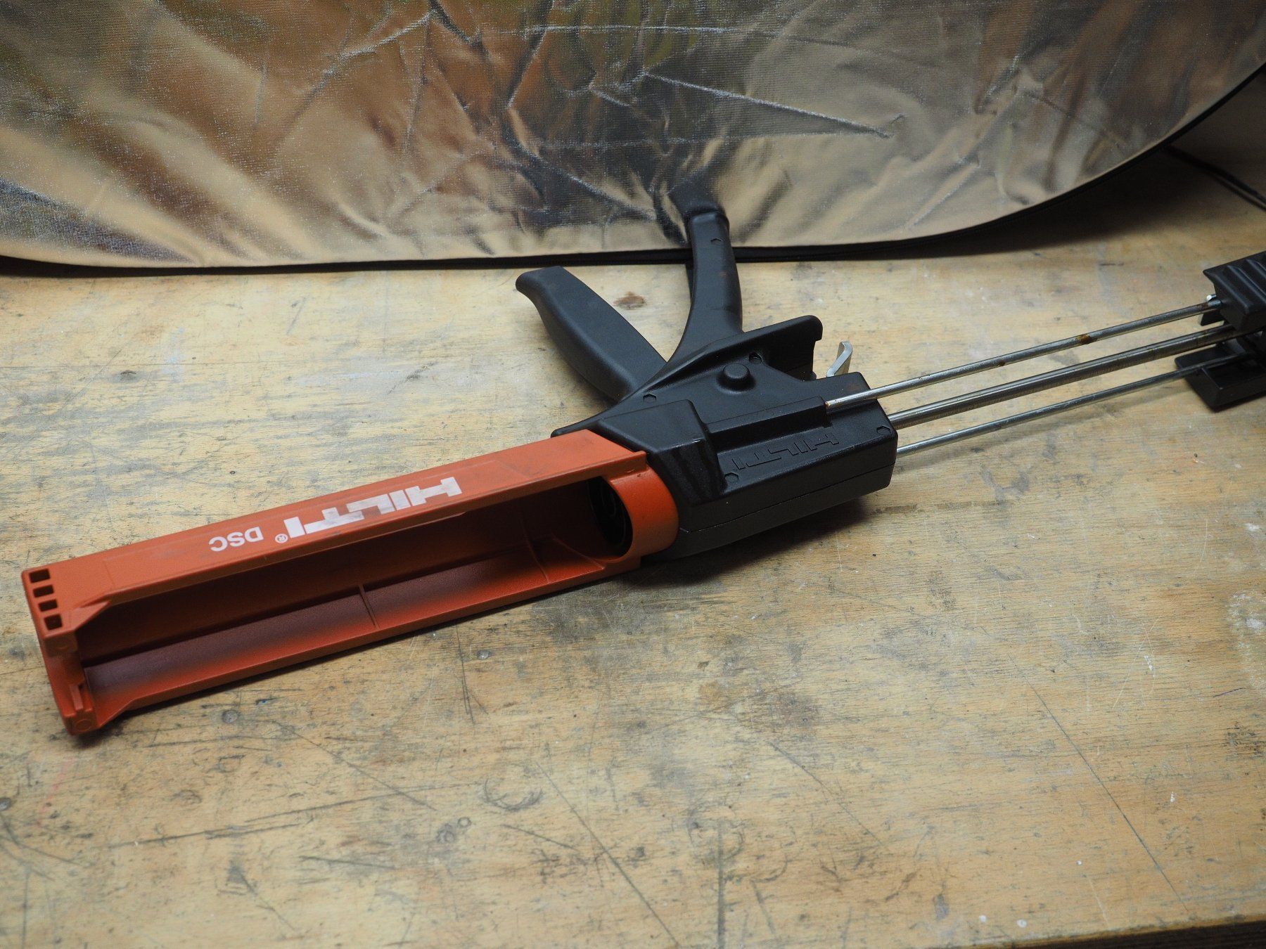 Hilti Tous les outils: Auspresssgerät HILTI   DSC – D'occasion à Arboldswil par Alexis46 3