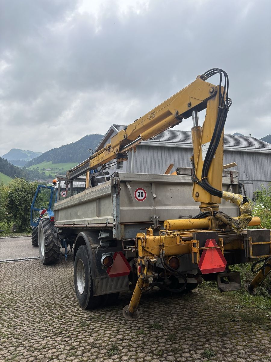 Autoribaltabili: 3-Seitenkipper mit Kran – Usato da Mosnang venduto da PuchNation 2