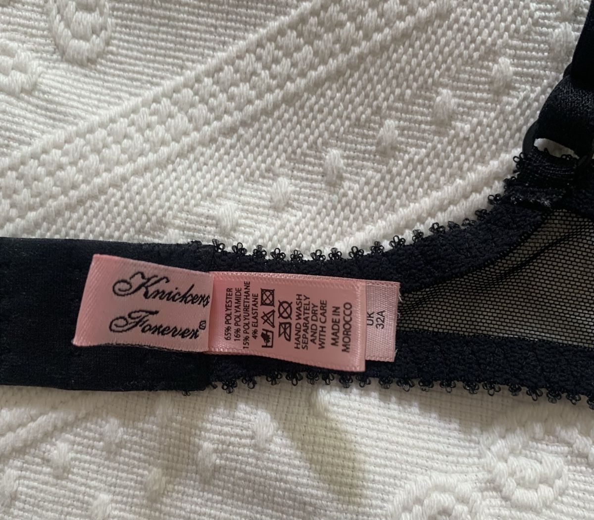 Sonstige Unterwäsche: BH von Agent Provocateur, neu – Neu und originalverpackt aus Zürich von p_q7q_nichtraucher 7