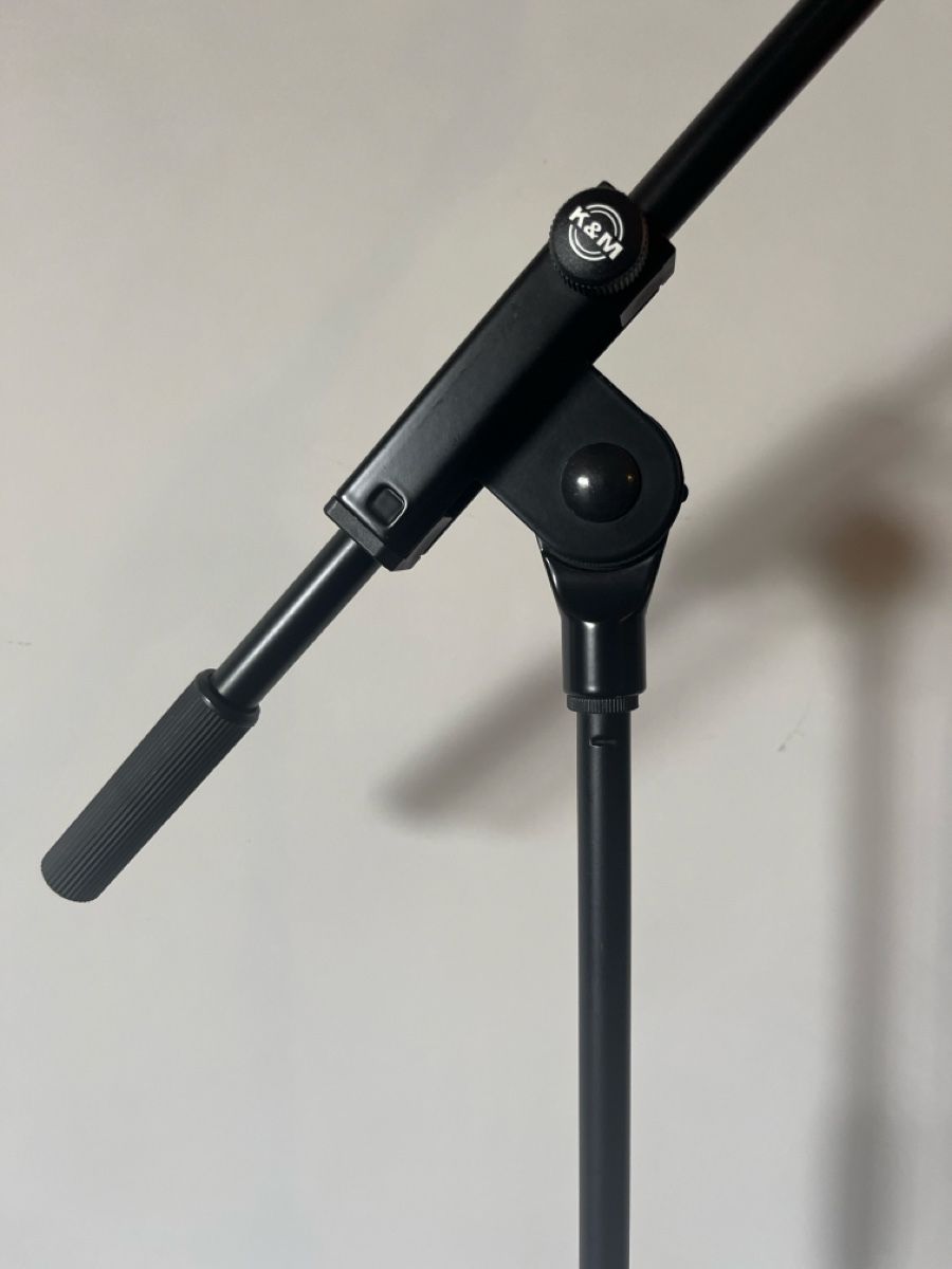 Supporti per strumenti musicali & leggii: Mikrofon 🎤 Ständer – Nuovo (secondo la descrizione) da Bern venduto da India1960 1