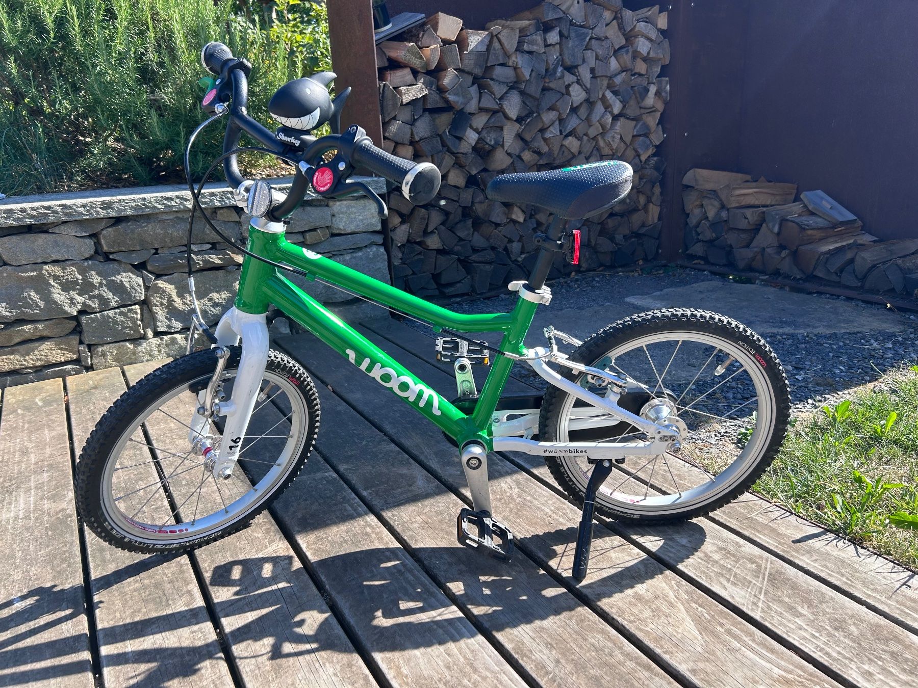 Woom Vélos: Woom 3 grün inkl. Ständer – D'occasion à Immensee par kae_8szv