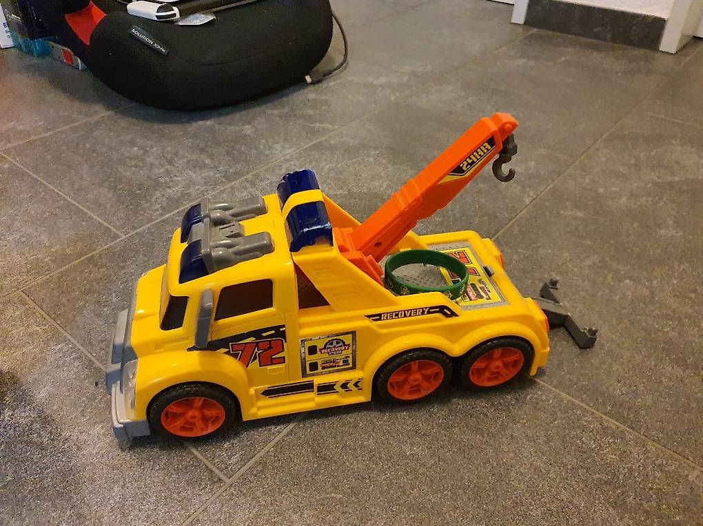 Giocattoli: Spielzeug Auto – Usato da Waltenschwil venduto da ginola_23 1