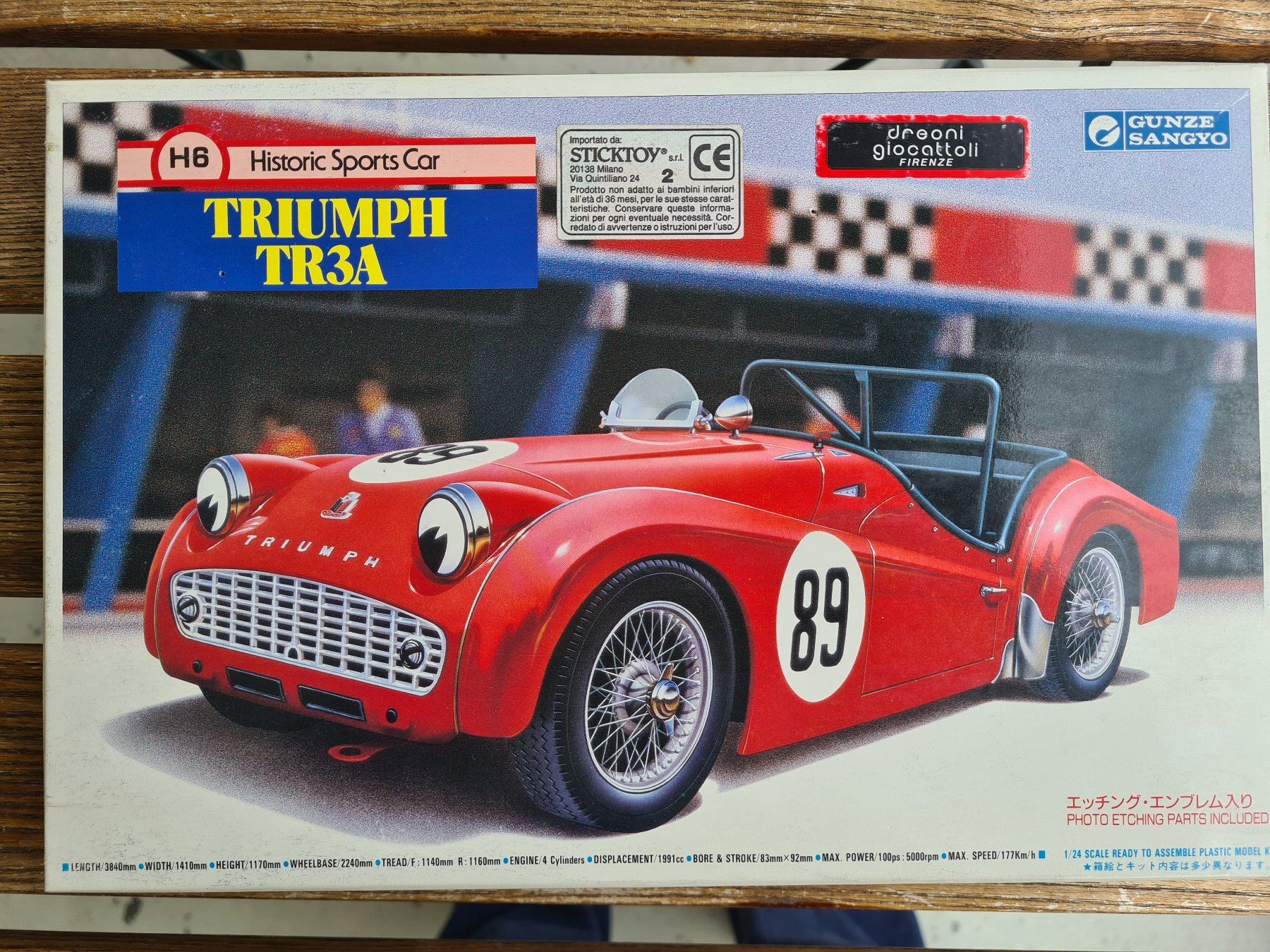 Triumph Voitures modèles: GUNZE-SANGYO TRIUMPH TR3A – D'occasion à Basel par Solarbebop
