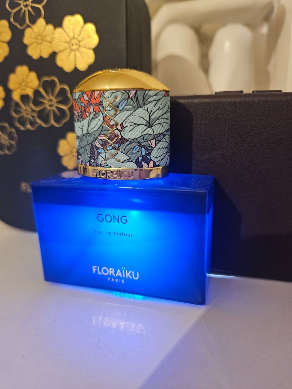 Parfums & Eau de Toilette: Floraiku Gong 30 ml – D'occasion à Bex par bes_9dyf 4