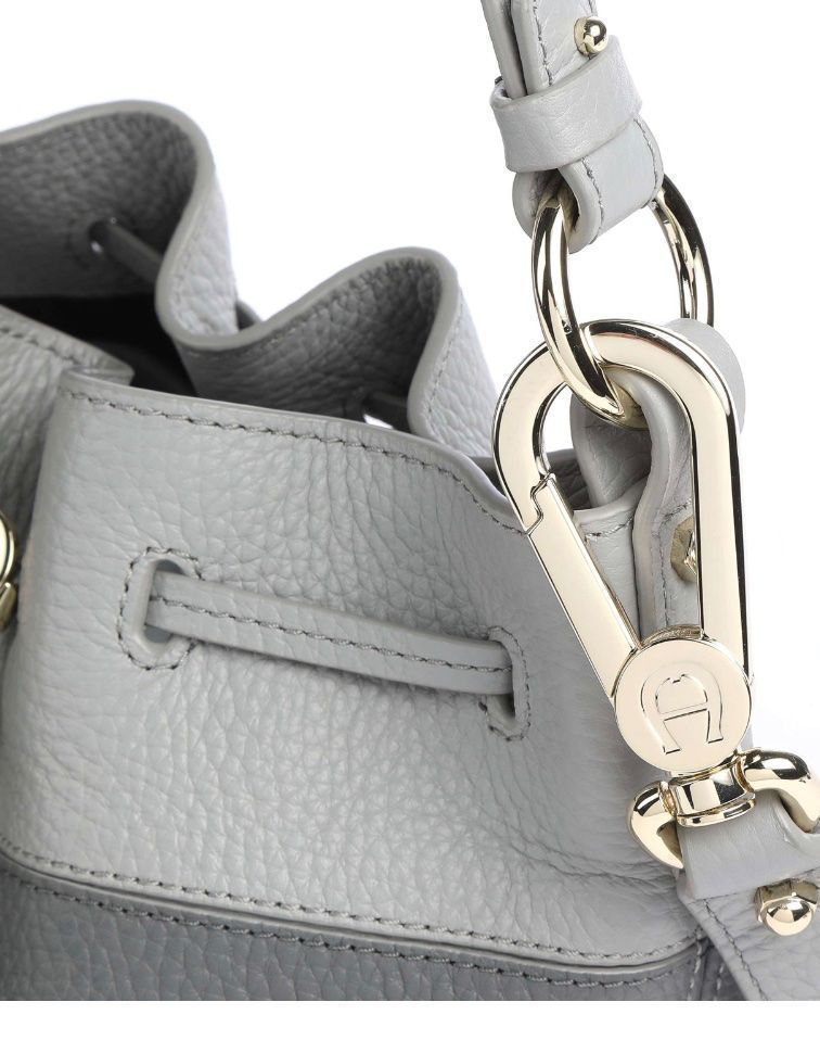 Aigner Taschen für Damen: AIGNER Tara Umhängetasche – Neu und originalverpackt aus Oberaach von Dandy2021 6