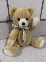 Steiff Petsy Teddybär 35 cm – Art. 012273 – Knopf im Ohr