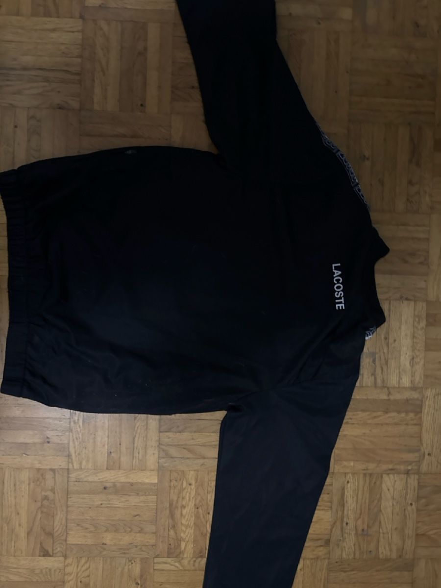 Jacken: Veste lacoste noir – Gebraucht aus Fribourg von bar_q2pw 1